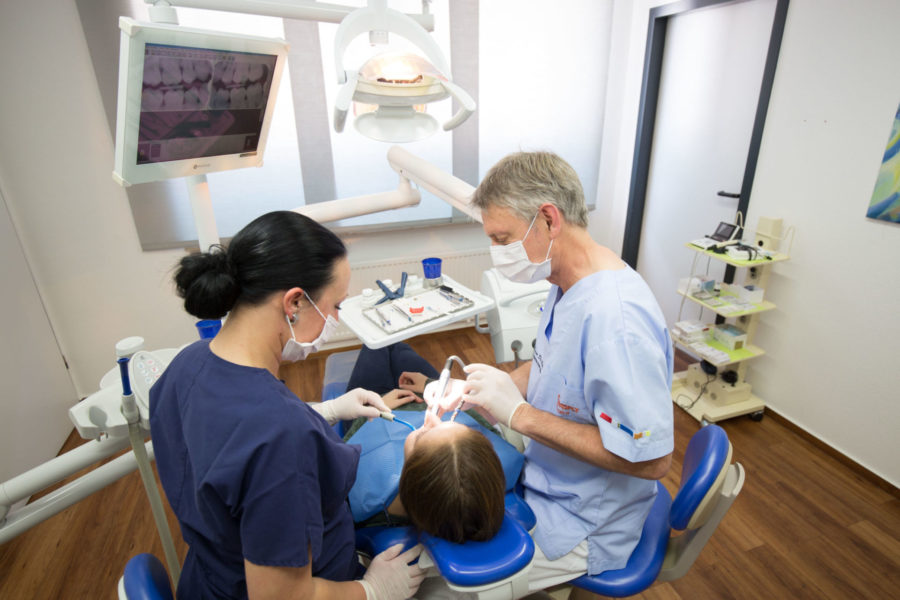 Zahnarztpraxis Dr. Glatz